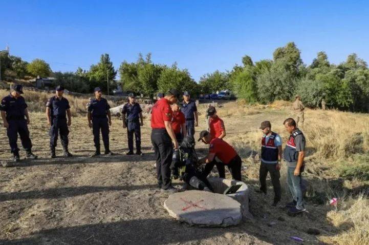 Diyarbakır'da kayıp Narin'den 16 gündür iz yok: Psikososyal destek devrede 7